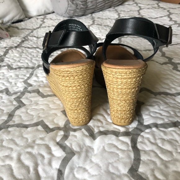 Black Leather Platform Wedge Sandal - Picture 3 of 4